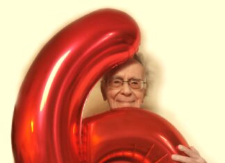 Filosoful Mihai Șora a împlinit 106 ani: ”Anul viitor intru la școală” Sursă foto: Facebook/Mihai Șora