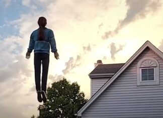 Video: O decorațiune de Halloween nu poate fi explicată nici măcar de experți Captură video Youtube/Good Morning America