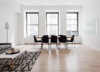 A apărut lacul transparent pentru ferestre care răcește locuința pe timpul verii Sursă foto: Pixabay