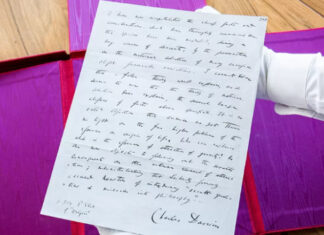 Document scris de mână de Charles Darwin, scos la licitație de Sotheby’s Document