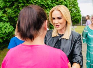 Gabriela Firea: Guvernul a adoptat Strategia Națională 2022 – 2027 pentru prevenirea și combaterea violenței domestice Gabriela Firea