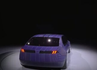 Prototipul unei mașini care își poate schimba culoarea, prezentat de BMW BMW