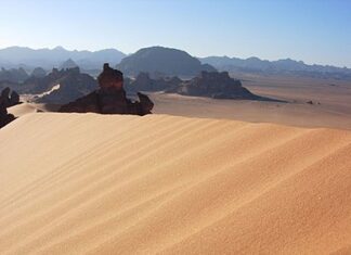 O cantitate importantă de praf din Sahara, detectată în Europa sAHARA