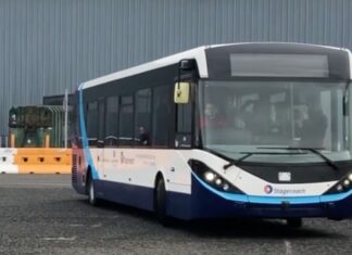 Primele autobuze fără șofer, introduse în circulație în Marea Britanie Autobuz autonom