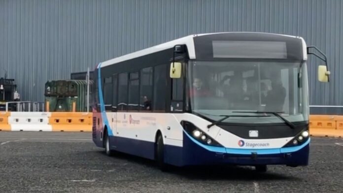 Autobuz autonom