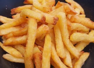 Consumul frecvent de cartofi prăjiți crește riscul de depresie Cartofi prajiti