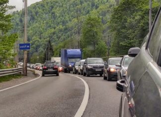 Circulație restricționată timp de o lună, pe DN1, între Brașov și Predeal Valea Prahovei