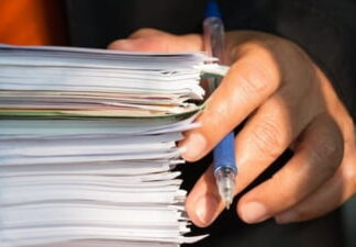 Dosarul cu șină a devenit interzis în instituțiile publice Dosar cu sina