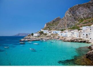 Apa Mării Mediterane fierbe la suprafață din cauza caniculei Marea Mediterana