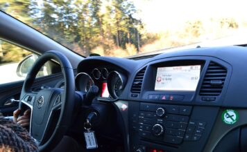 Interdicție la condus de maxim 10 ani pentru șoferii care au alcoolemia peste 0,8 mg/l în sânge sau sunt drogați Sofer