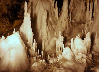 Ghețarul de la Scărișoara, modalitate unică de măsurat temperatura în Europa Ghetar Scarisoara