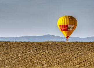 Festival de zbor cu balonul cu aer cald în Maramureș Balon cu aer cald