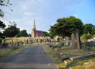 Birmingham, un mare oraș din Marea Britanie și-a declarat falimentul Birmingam