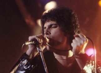 Pianul lui Freddie Mercury, vândut pentru o sumă record Freddy Mercury