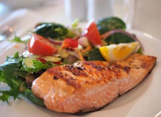 Festival Pescăresc de Buna Vestire în București Saramura peste