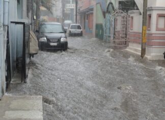 Inundații de amploare în anumite regiuni din Franța Inundatii