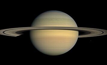 Inelele planetei Saturn nu vor mai fi vizibile în luna martie, 2025 Saturn