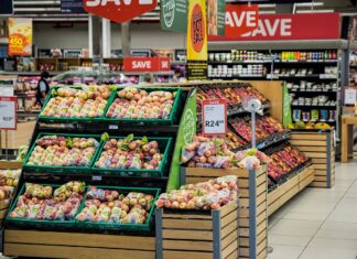 Zece tone de alimente şi aproape şase milioane de ouă, retrase de la vânzare Alimente