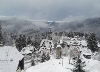 Drumul care face legătura între staţiunea Sinaia şi Cota 1400 din Munţii Bucegi, din nou închis Sinaia