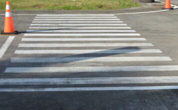 Trei femei lovite de un autobuz pe o trecere de pietoni din Galați Trecere de pietoni