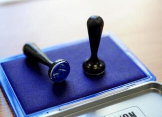 Un sfert dintre românii cu drept de vot s-au prezentat la urne până la ora 13.40