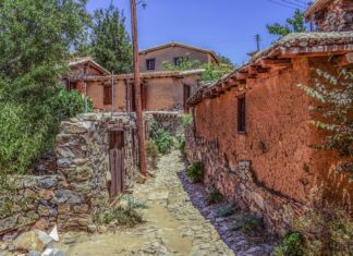 Ruinele unui sat antic din Spania au ieşit la suprafaţă în urma secetei Sat