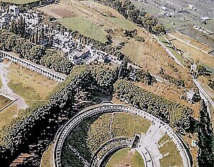 Fresce cu scene mitologice, descoperite în Pompei Pompei