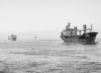 Anchetă MApN în cazul ambarcațiunii răsturnate la Tuzla Nava