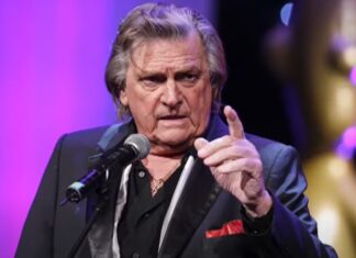 Cristian Popescu Piedone: ”Mărgelatule, hai că poți! Hai să mai râdem împreună nițel!” Captură video: Youtube/Știrile Pro TV