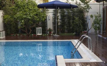 Nereguli grave descoperite de Protecția Consumatorilor la o piscină din Buzău Piscina