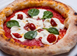 Pizzerie din București, închisă temporar de ANPC Pizza