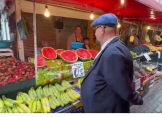 Oborul – între tradiție, prețuri uriașe și scări rulante stricate. Povestea unei dimineți cu gust de românesc autentic